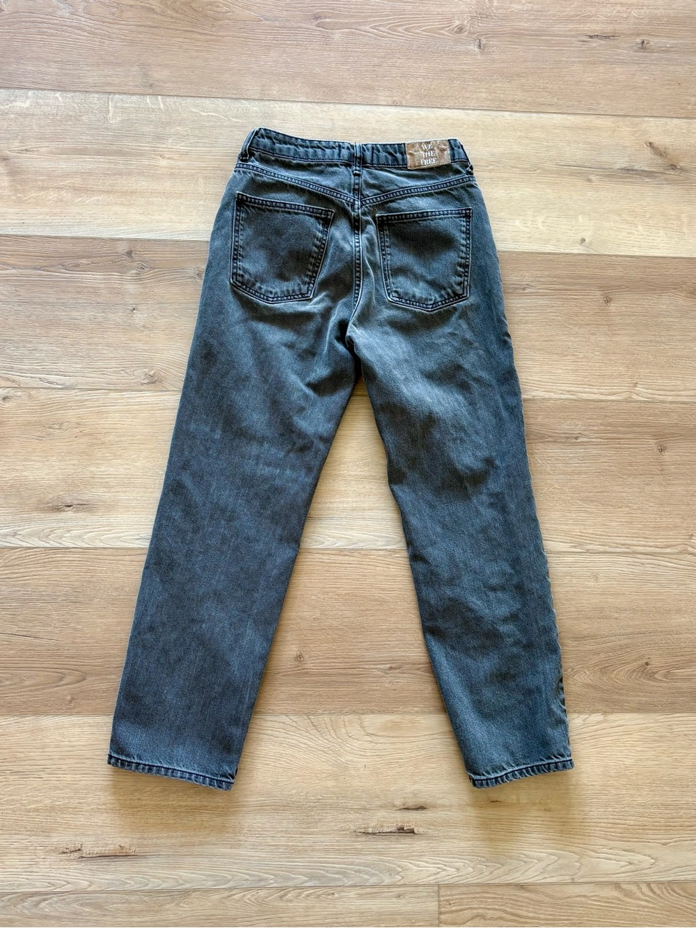 we the free, the pacifica, black wash jean, size 27 - Picture 2 of 5